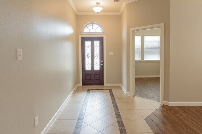 Foto del edificio - 3407 Sunlight Hill Ln