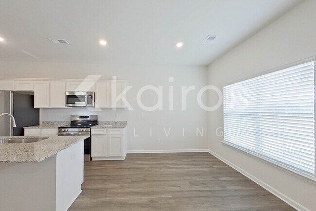 Foto del edificio - 2215 Banyon Cir