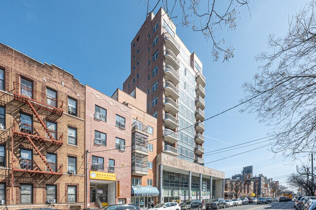 Building Photo - 857 60th St