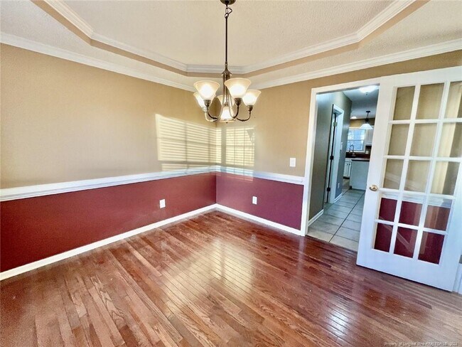 Building Photo - 45 Pinevalley Ln