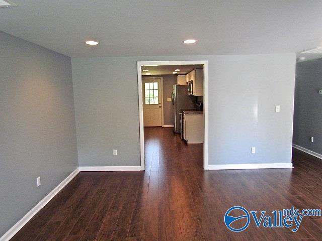 Building Photo - 146 Church St