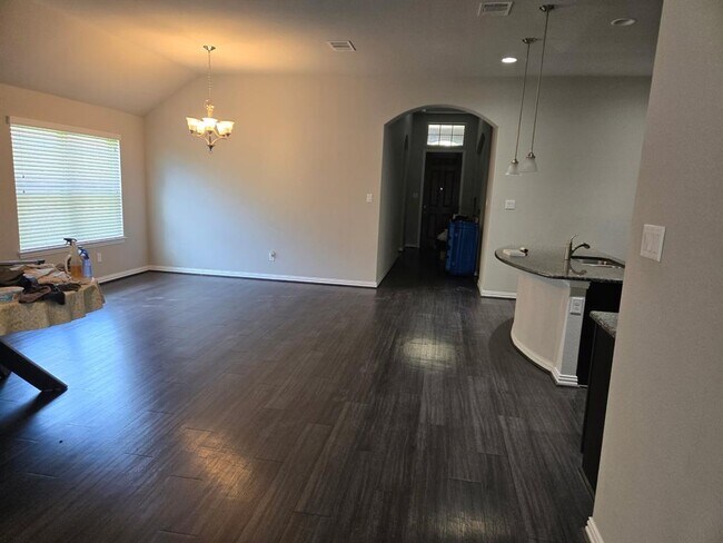 Foto del edificio - 1801 Chimney Dr