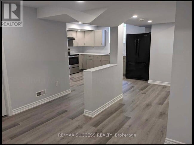 Building Photo - 65 Olivia Marie Rd