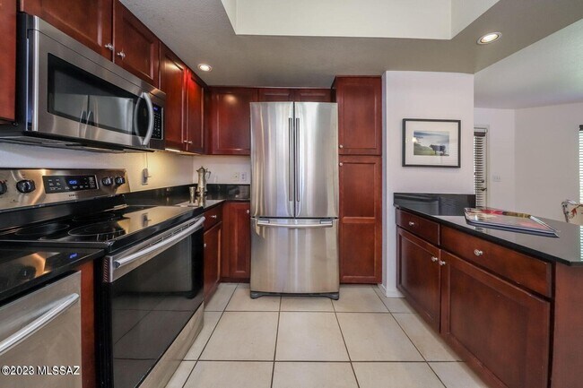 Foto del edificio - 7255 E Snyder Rd