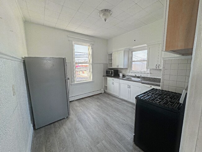 Foto del edificio - 828 1st St