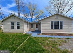 Building Photo - 8608 Linton Hall Rd