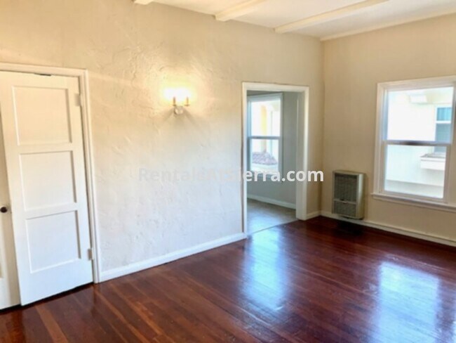 Foto del edificio - 1840 N Berendo St