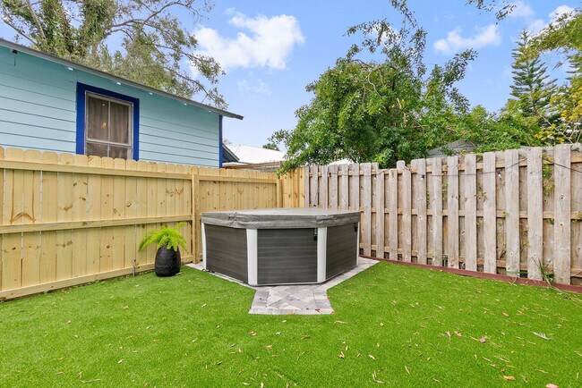 Building Photo - 140B M L King Ave