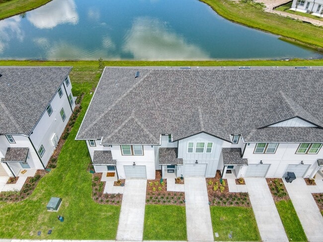 Building Photo - 1055 Plantation Ln