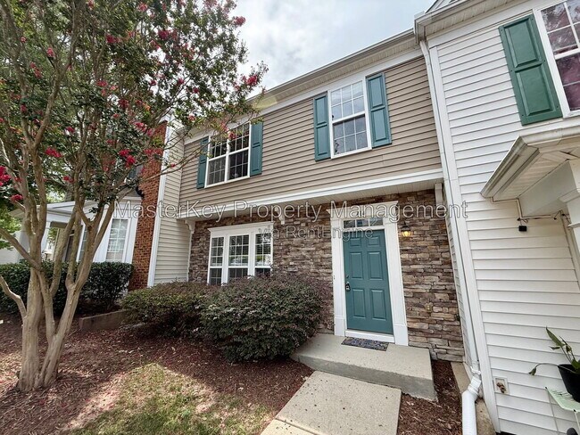 Foto del edificio - 414 Walnut Woods Dr