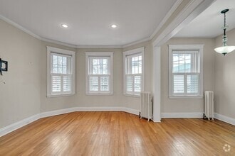 Building Photo - 315 Allston St
