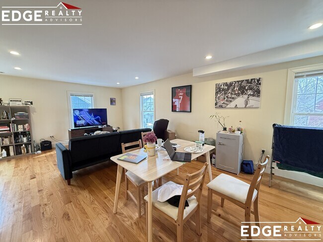 Foto del edificio - 23 Higgins St