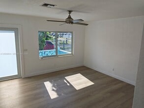 Building Photo - 11412 NW 11th Ave