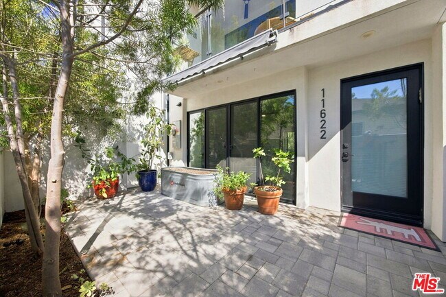 Foto del edificio - 11622 Colfax Mdw Ln