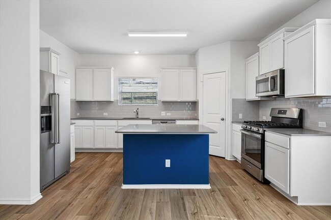 Foto del edificio - 8008 Purple Aster Pass