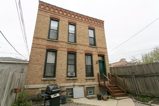 Building Photo - 1723 W Huron