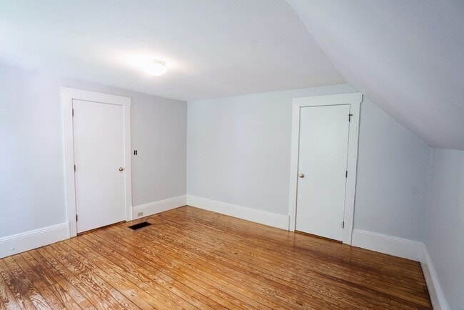 Building Photo - 315 Lafayette St
