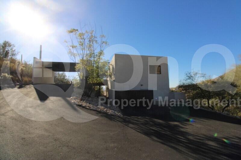 Foto principal - 4855 E Winged Foot Dr