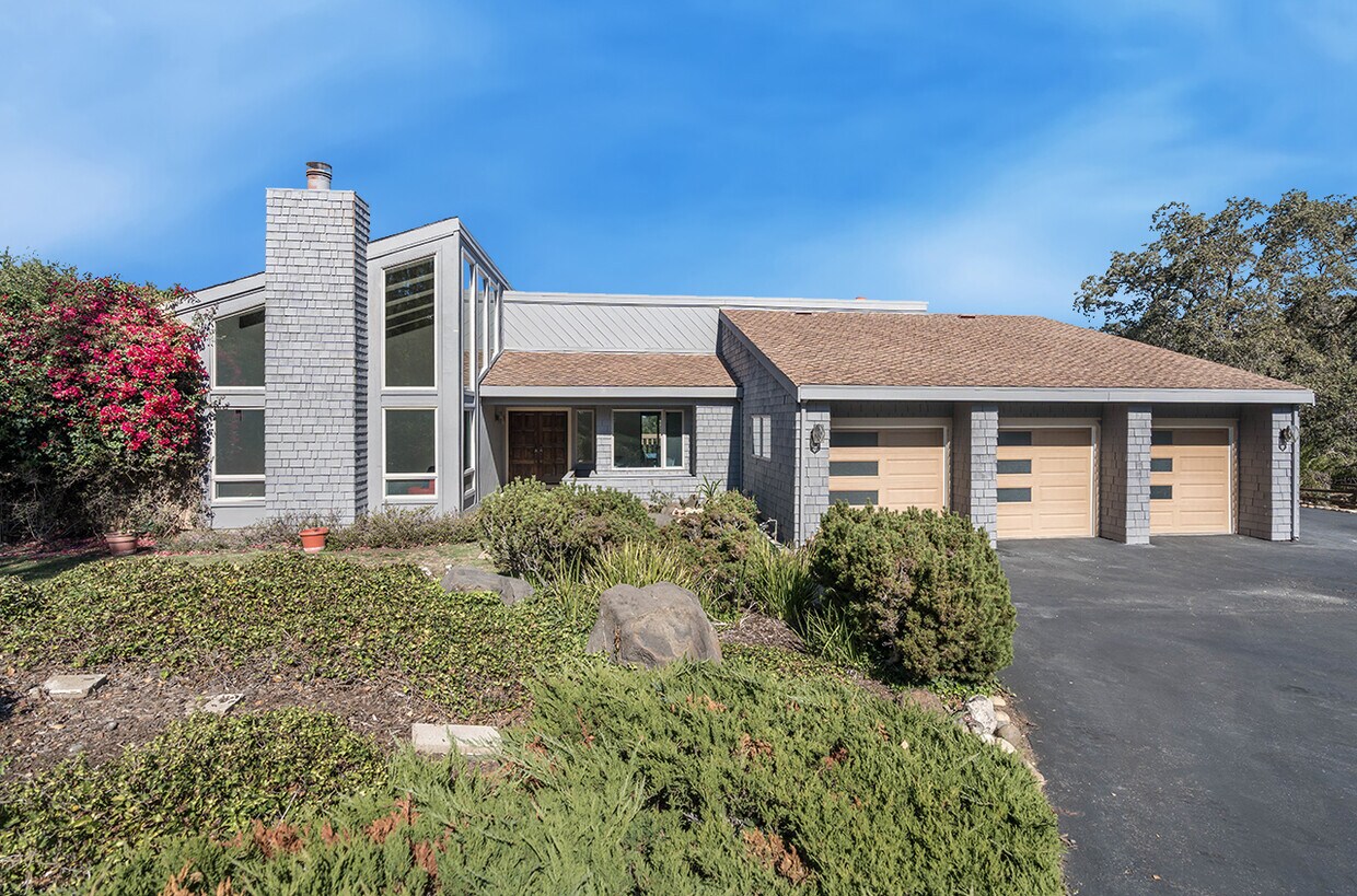 Primary Photo - 13140 Delson Ct