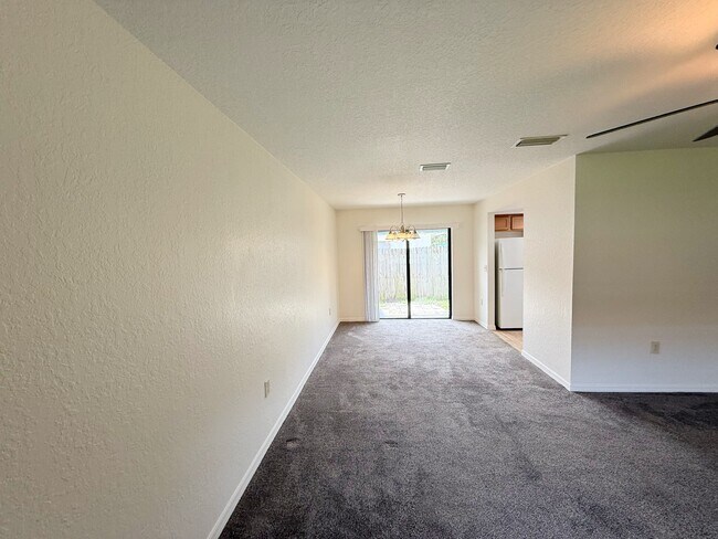 Foto del edificio - 1362b Boylan Ave