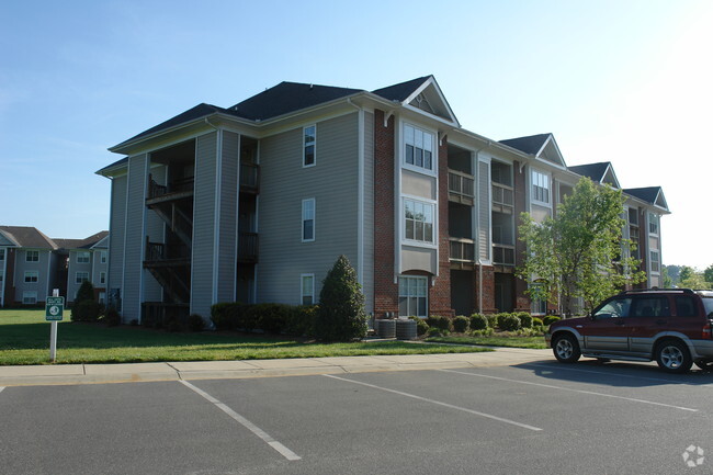 Riverwalk Apartments Apartments - Denver, NC | Apartments.com