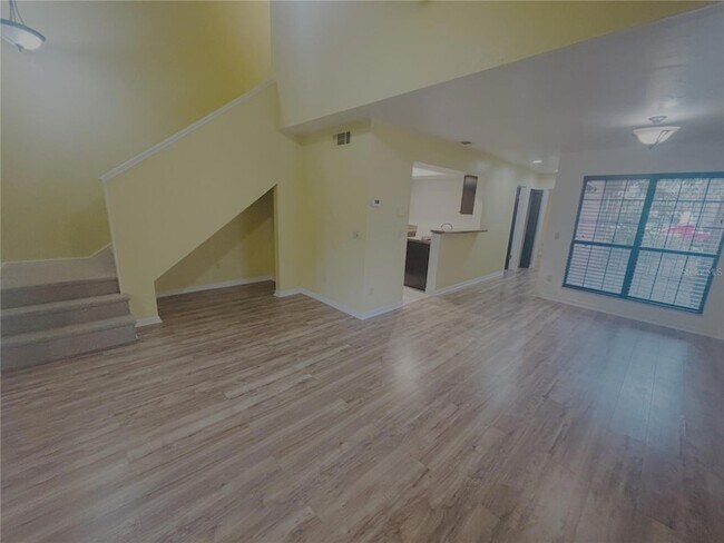 Building Photo - 900 SW 62nd Blvd