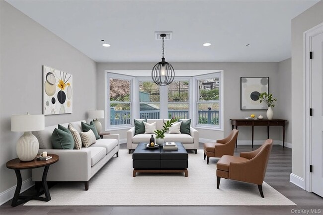 Photo - 110 School St Apartment