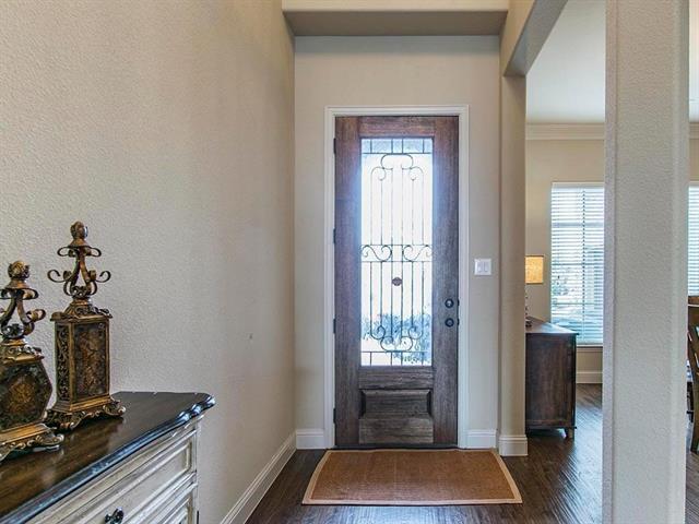 Foto del edificio - 1521 Snowberry Dr