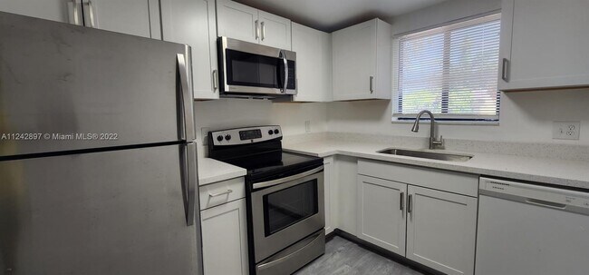 Foto del edificio - 1125 S Flagler Ave