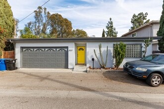 Building Photo - 612 Marie Ave