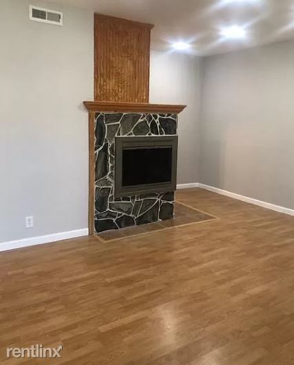 Building Photo - 3 br, 2 bath House - 3030 Gratton Way