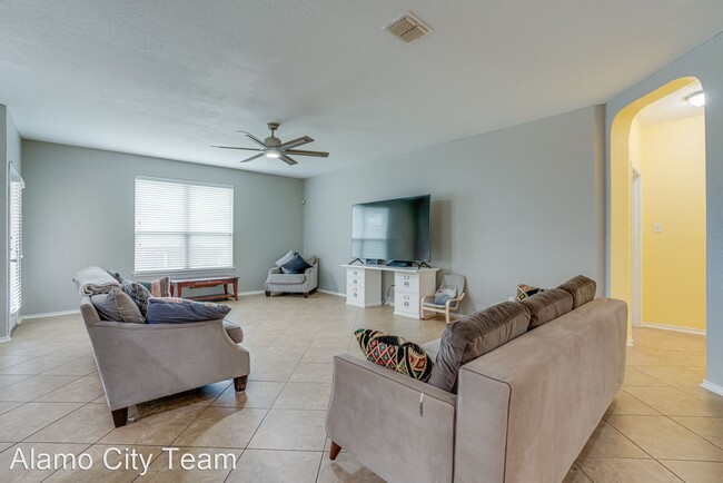 Building Photo - 3 br, 2.5 bath House - 12310 Red Maple Way