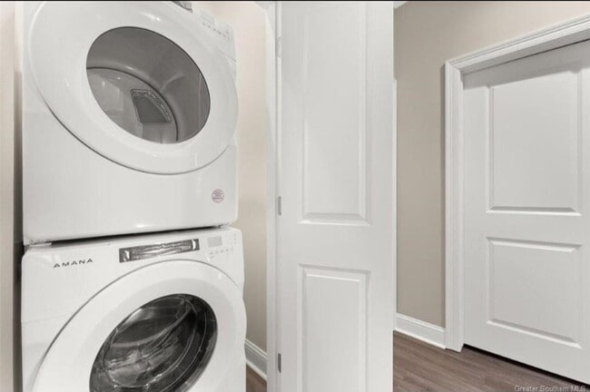 Building Photo - 2403 Enterprise Blvd