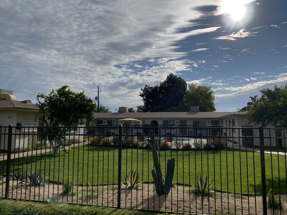 Primary Photo - 3421 N Paiute Way