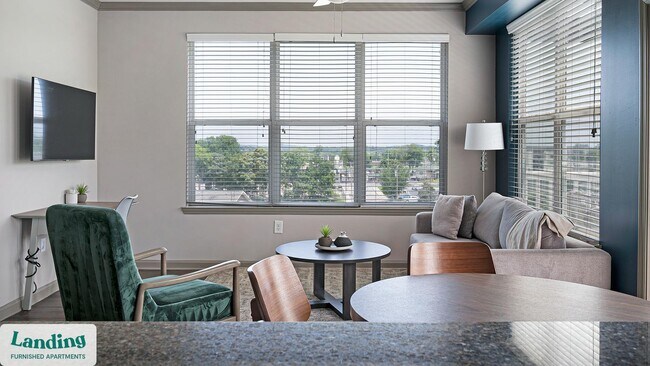 Foto del edificio - 225 Walden Village Ln