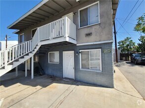 Building Photo - 3447 4th St