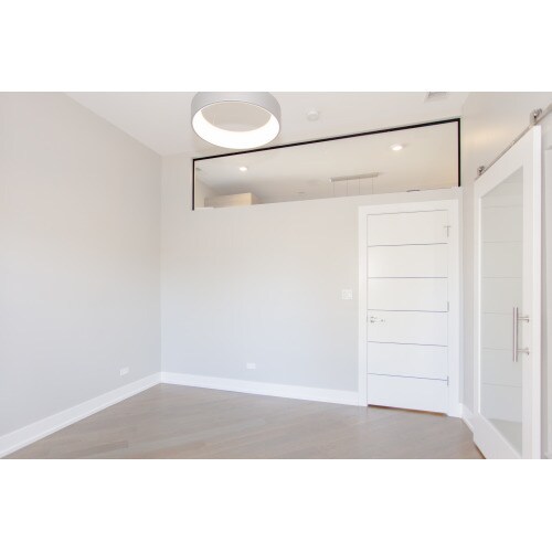Foto del edificio - 1436 W Blackhawk St