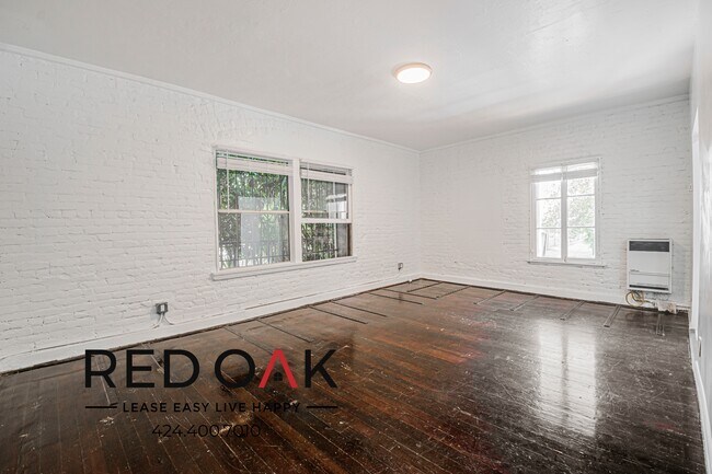 Foto del edificio - 854 S Oxford Ave