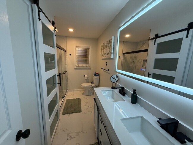 Foto del edificio - 4709 Michelle St