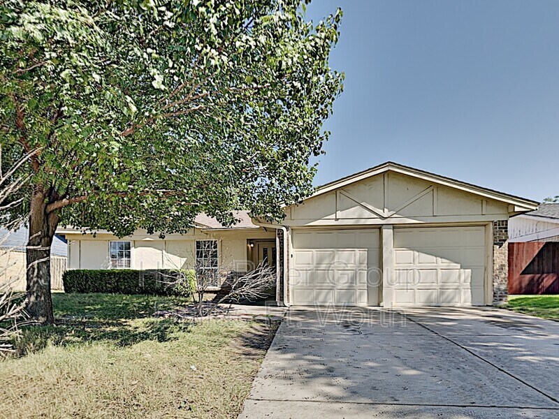 540 Edwards Dr, Saginaw, TX 76179 House Rental in Saginaw, TX
