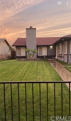 Foto principal - 15635 Mallory Dr