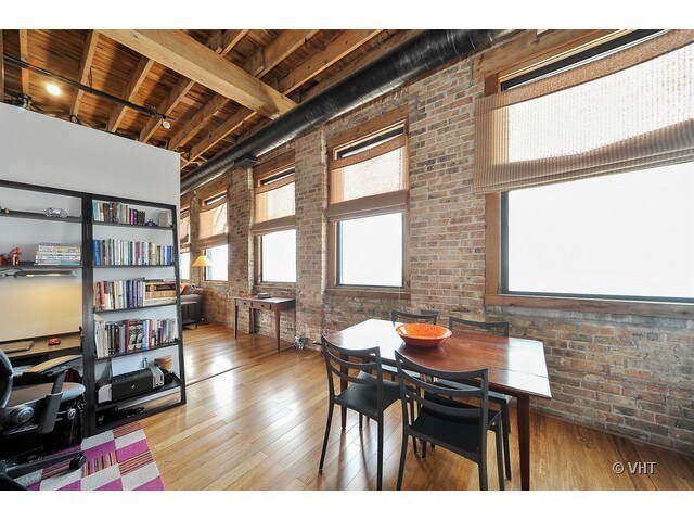 Building Photo - 525 N Halsted St