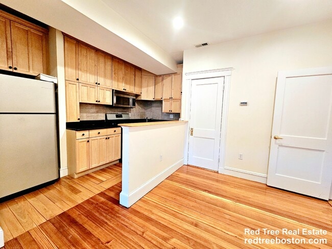 Photo - 191 Winthrop Rd. Unit 4 Apartment
