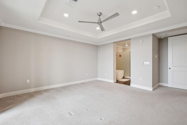 Foto del edificio - 6733 Skyview Dr