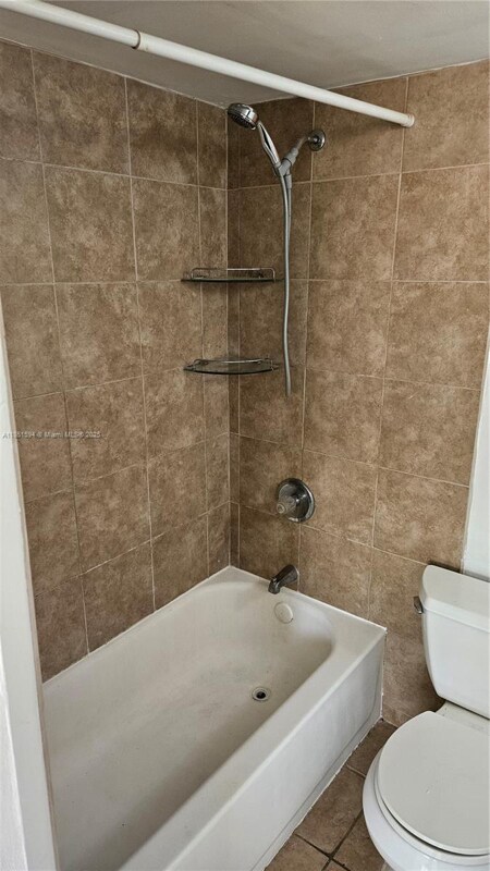 Foto del edificio - 2710 W 60th Pl