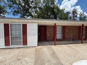 Building Photo - 45147 Durbin Rd