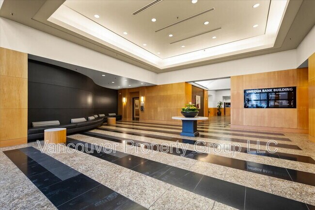 Foto del edificio - 500 Broadway St