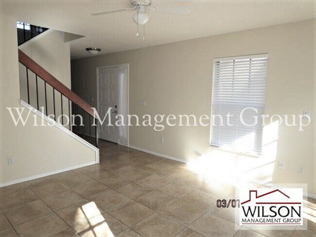 Building Photo - 3 br, 2.5 bath House - 1024 Knoll Wood Court