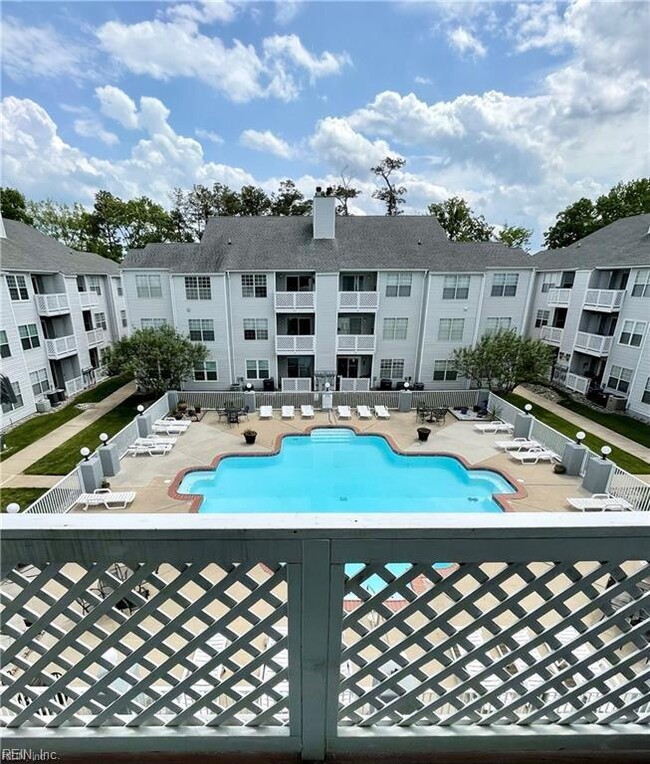 Photo - 620 Shoreham Ct Apartment