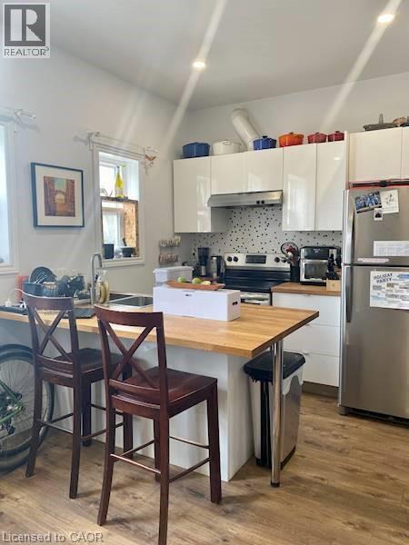 Building Photo - 214 Duke St E